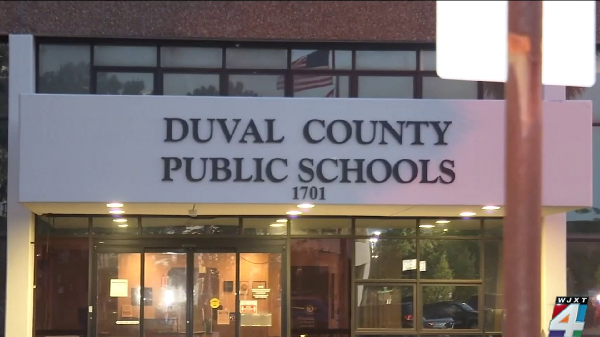 LIVE: DCPS and city council meeting